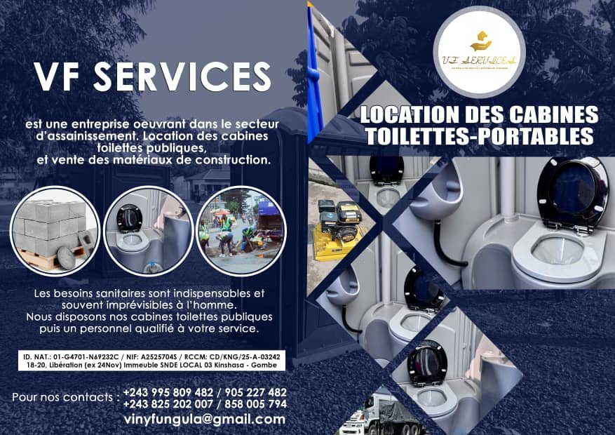 Camion de livraison VFSERVICES transportant des sanitaires portables